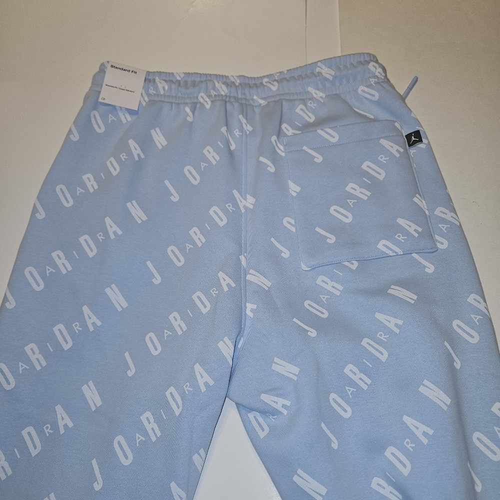 Jordan Essential All Over Print Graphics Fleece Pants - Picture 10 of 16